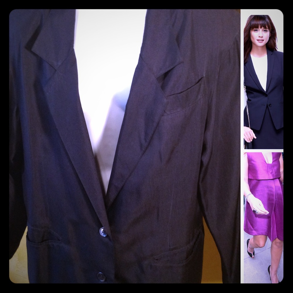 100% SILK NAVY WOMENS BLAZER VINTAGE YET MODERN